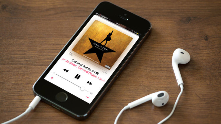 Apple недовольна успехами своего музыкального сервиса. Фото.