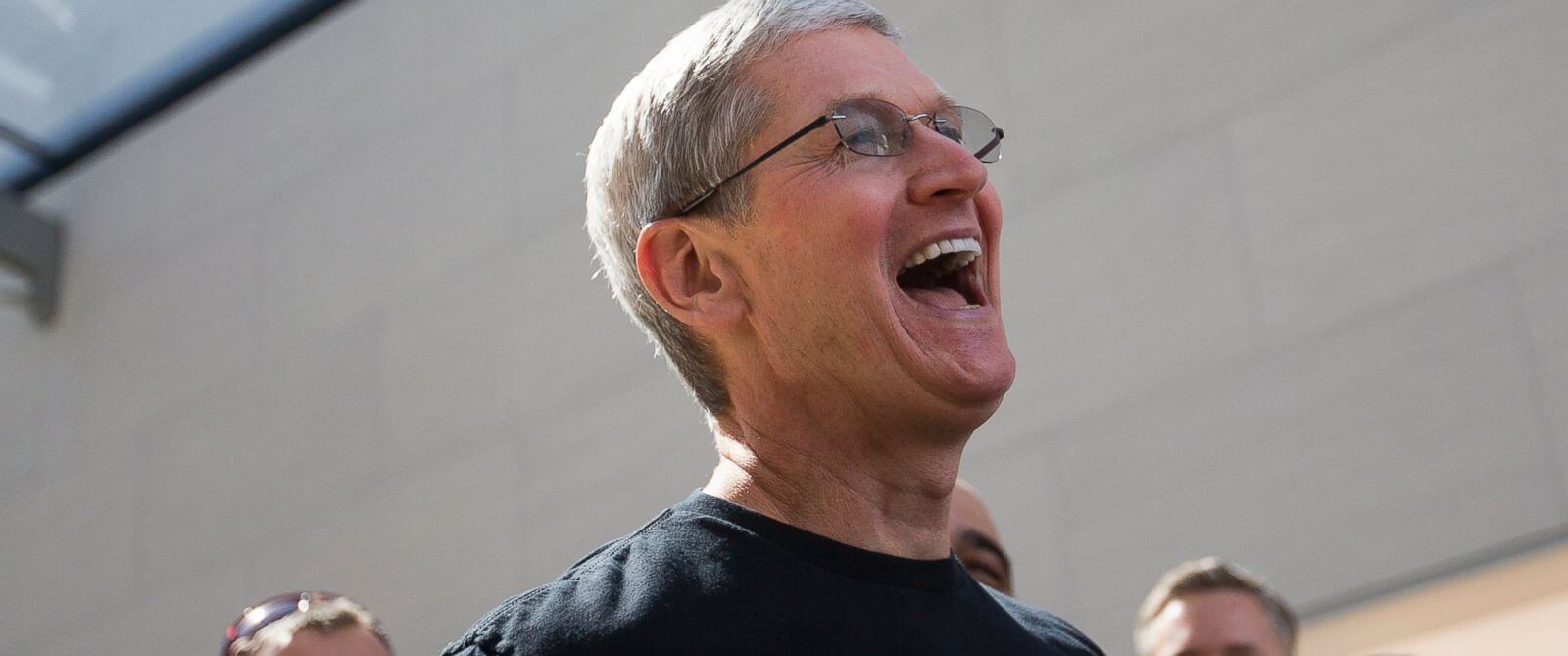 Новости Apple, 195 выпуск: Apple Shop в ЦУМе, акции Apple и Planet of the Apps. Новости Apple, 195 выпуск: Apple Shop в ЦУМе, акции Apple и Planet of the Apps. Фото.