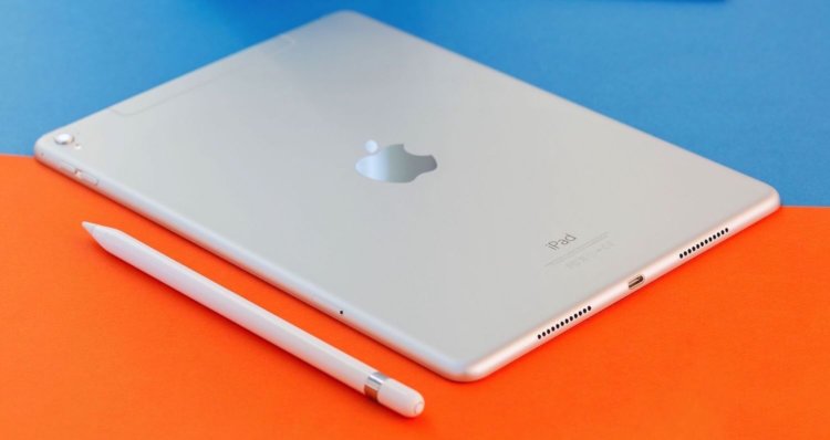 Обновленный iPad Pro ближе, чем вы думаете. Обновленный iPad Pro ближе, чем вы думаете. Фото.