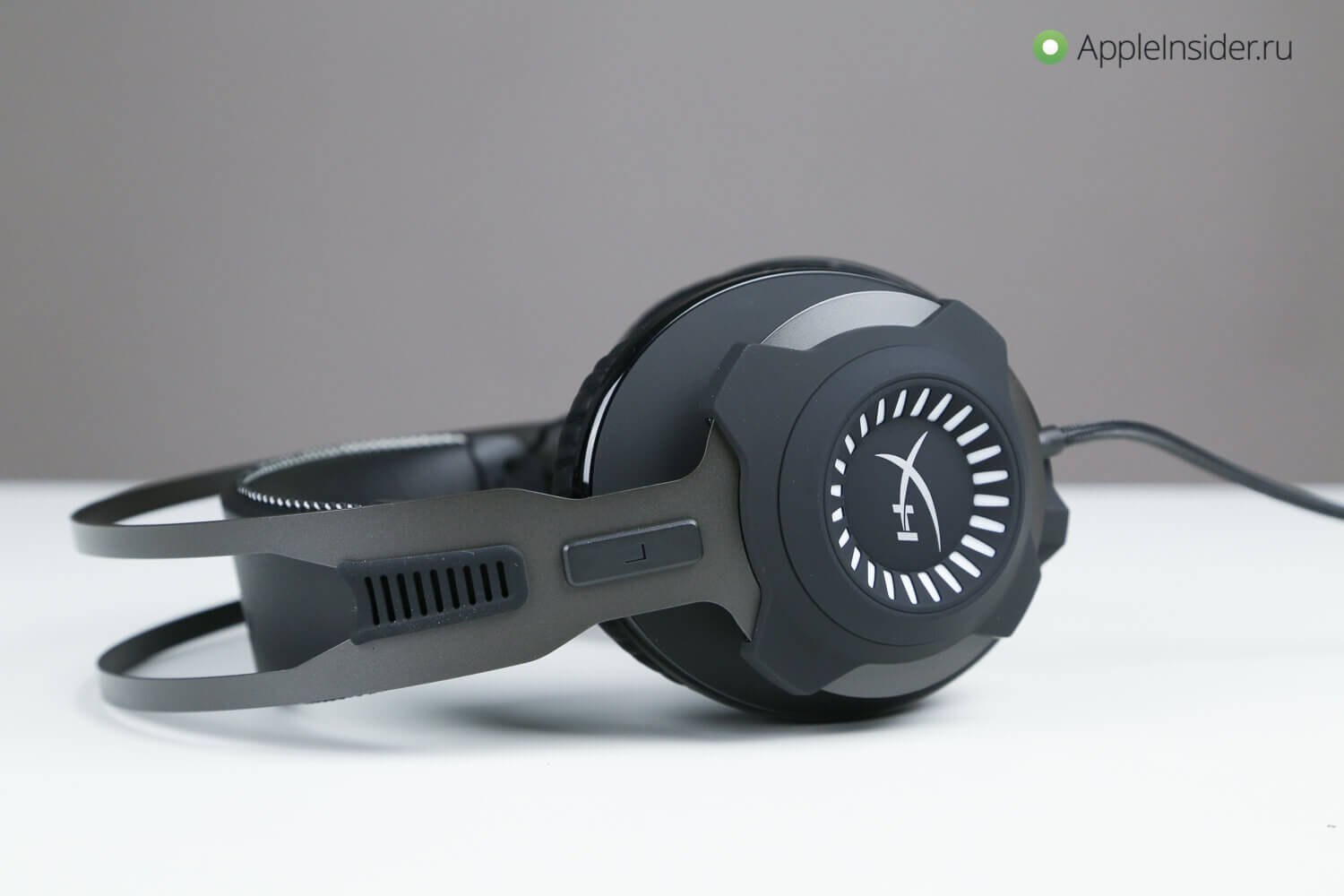 HyperX Cloud Revolver S: выстреливает, как надо. Дизайн. HyperX Cloud Revolver S: выстреливает, как надо. Дизайн. Фото.