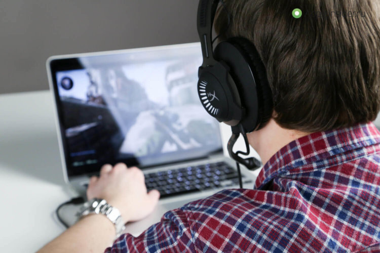 HyperX Cloud Revolver S: выстреливает, как надо. Фото.