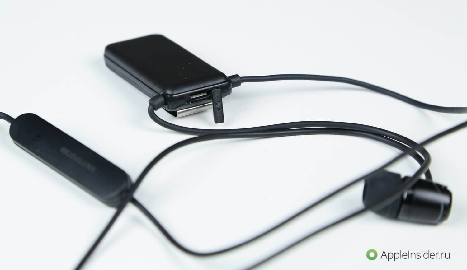 Soundmagic E10BT: беспроводные наушники для любого жанра. Дизайн. Soundmagic E10BT: беспроводные наушники для любого жанра. Дизайн. Фото.