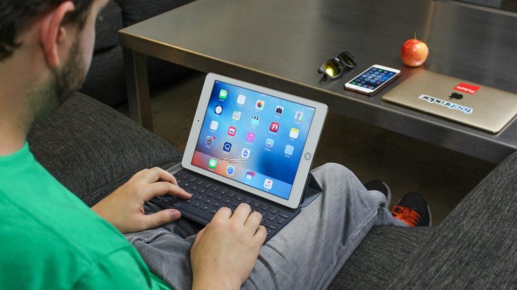 Apple намекает на скорый выход нового iPad Pro. Apple намекает на скорый выход нового iPad Pro. Фото.