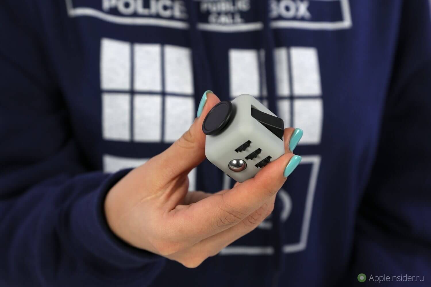 Хватит теребить iPhone, сделай паузу с Fidget Cube! Хватит теребить iPhone, сделай паузу с Fidget Cube! Фото.