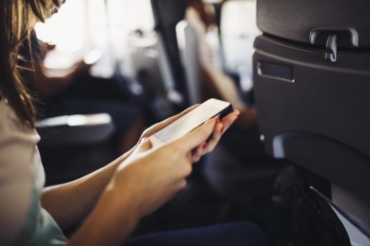 Незаменимый помощник в путешествиях с iPhone. Фото.