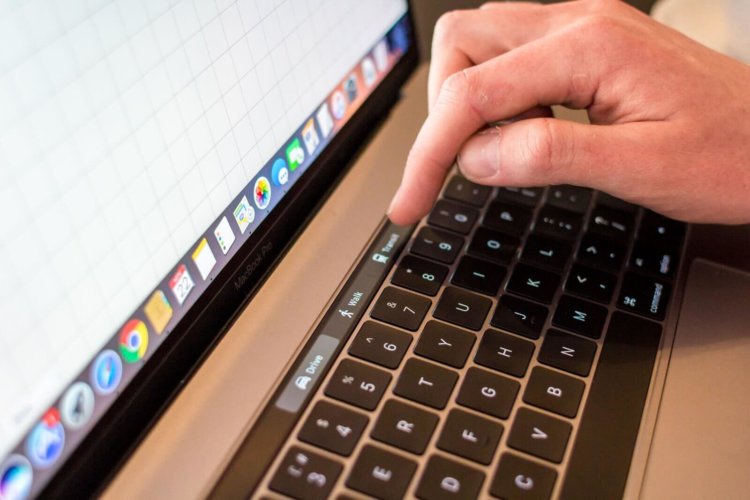 Владельцы MacBook Pro столкнулись с новой проблемой. Фото.