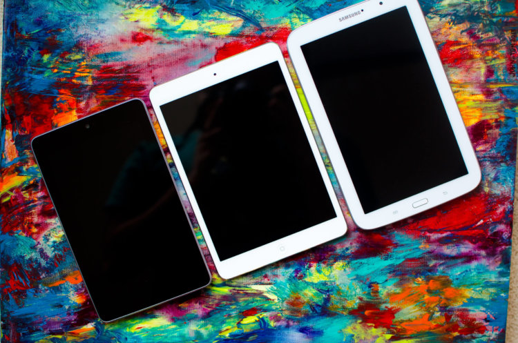 Позиции iPad оказались под угрозой из-за Samsung. Фото.