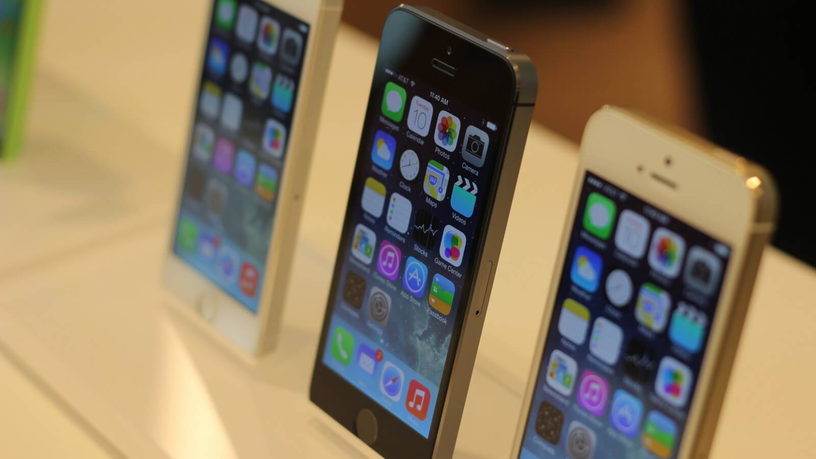 ФАС не допустит повышения цен на технику Apple в России. ФАС не допустит повышения цен на технику Apple в России. Фото.
