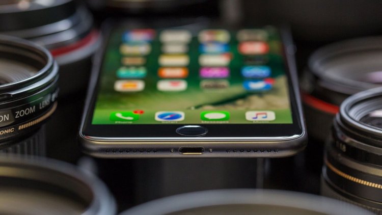 Новый iPhone впервые показался на видео. Фото.