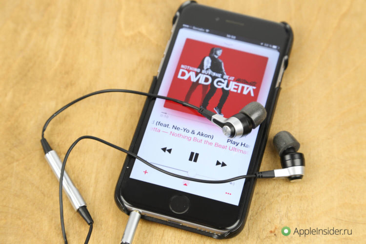 Созданы для iPhone: наушники Denon AH-C621R. Фото.