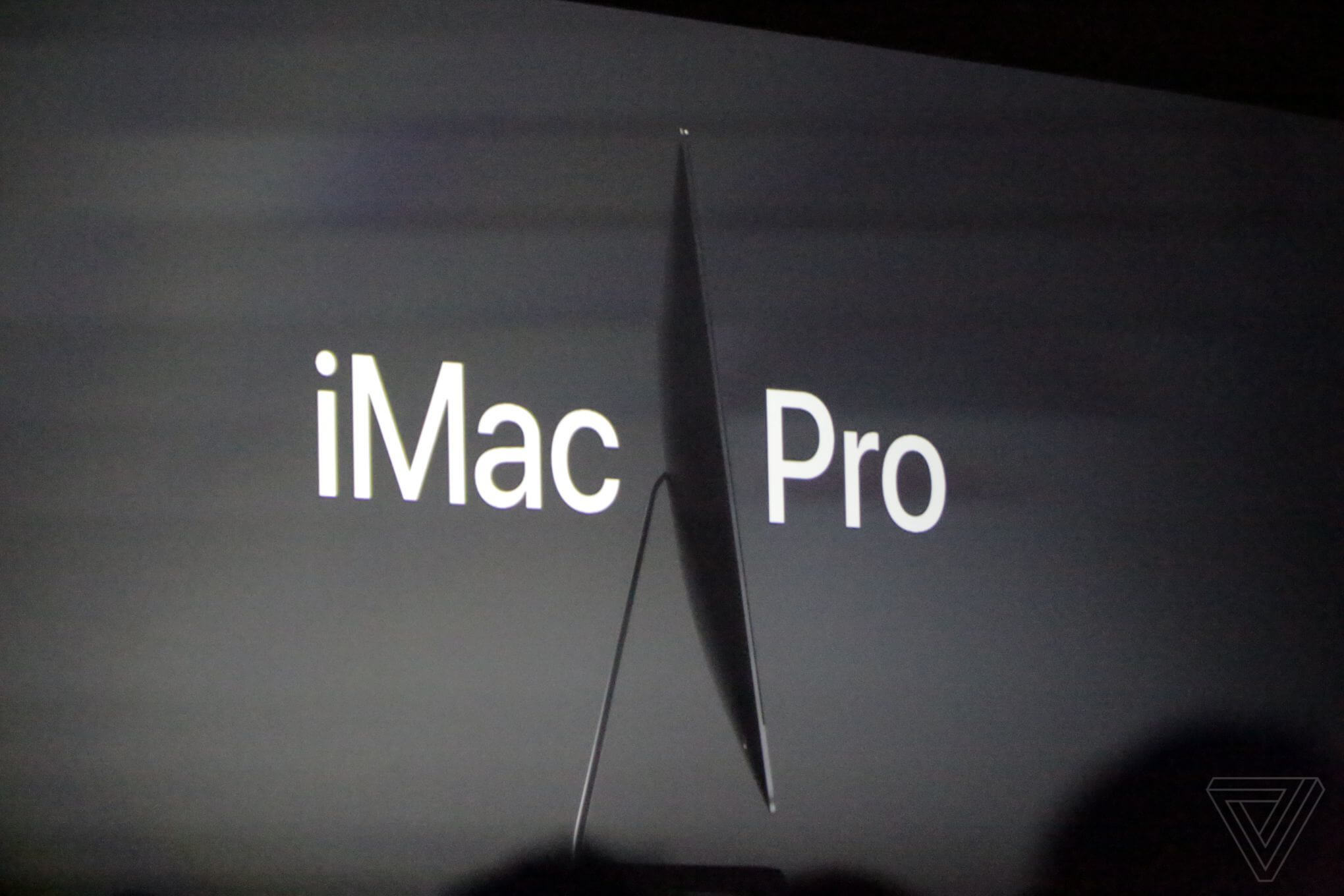 iMac Pro — самый мощный iMac в истории Apple. iMac Pro — самый мощный iMac в истории Apple. Фото.
