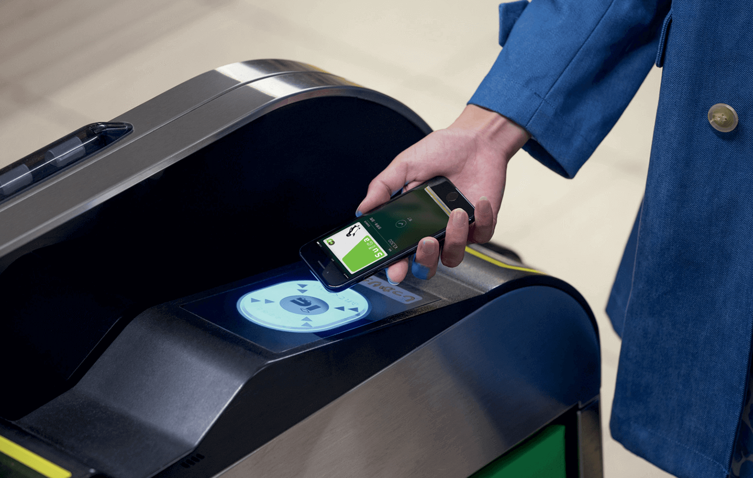 Apple Pay в московском метро: первые успехи. Apple Pay в московском метро: первые успехи. Фото.