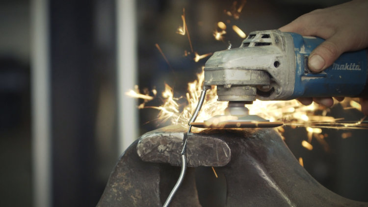 Да это же Lightning Чака Норриса! Кабели FUSE chicken. Фото.