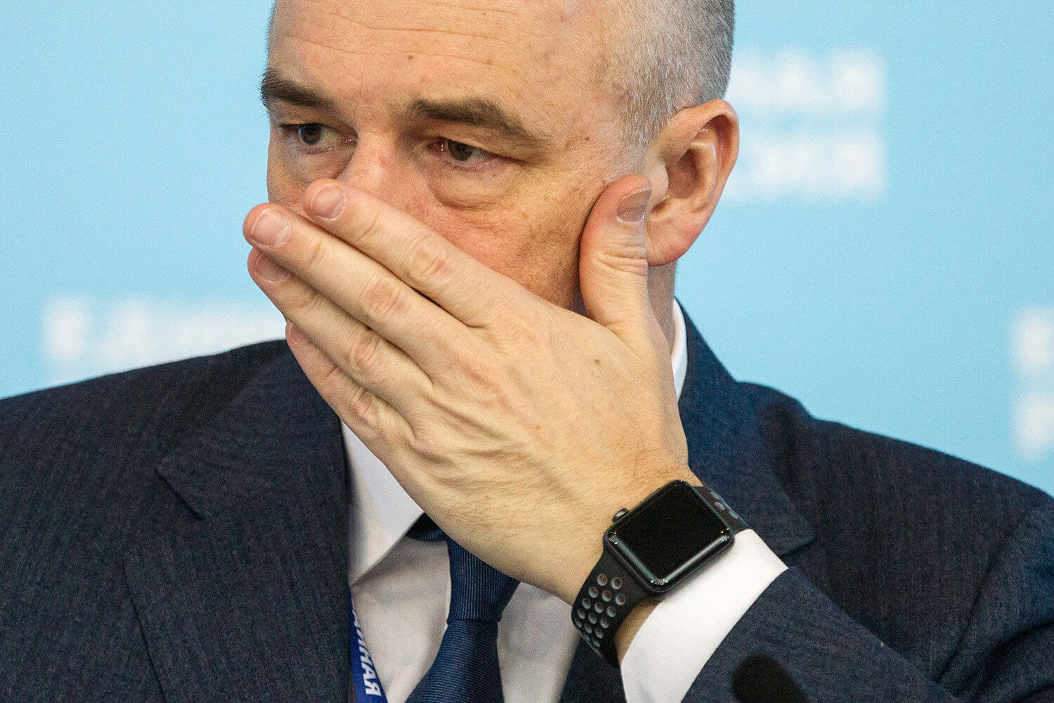 Какие смарт-часы предпочитают российские чиновники. Антон Силуанов. Какие смарт-часы предпочитают российские чиновники. Антон Силуанов. Фото.