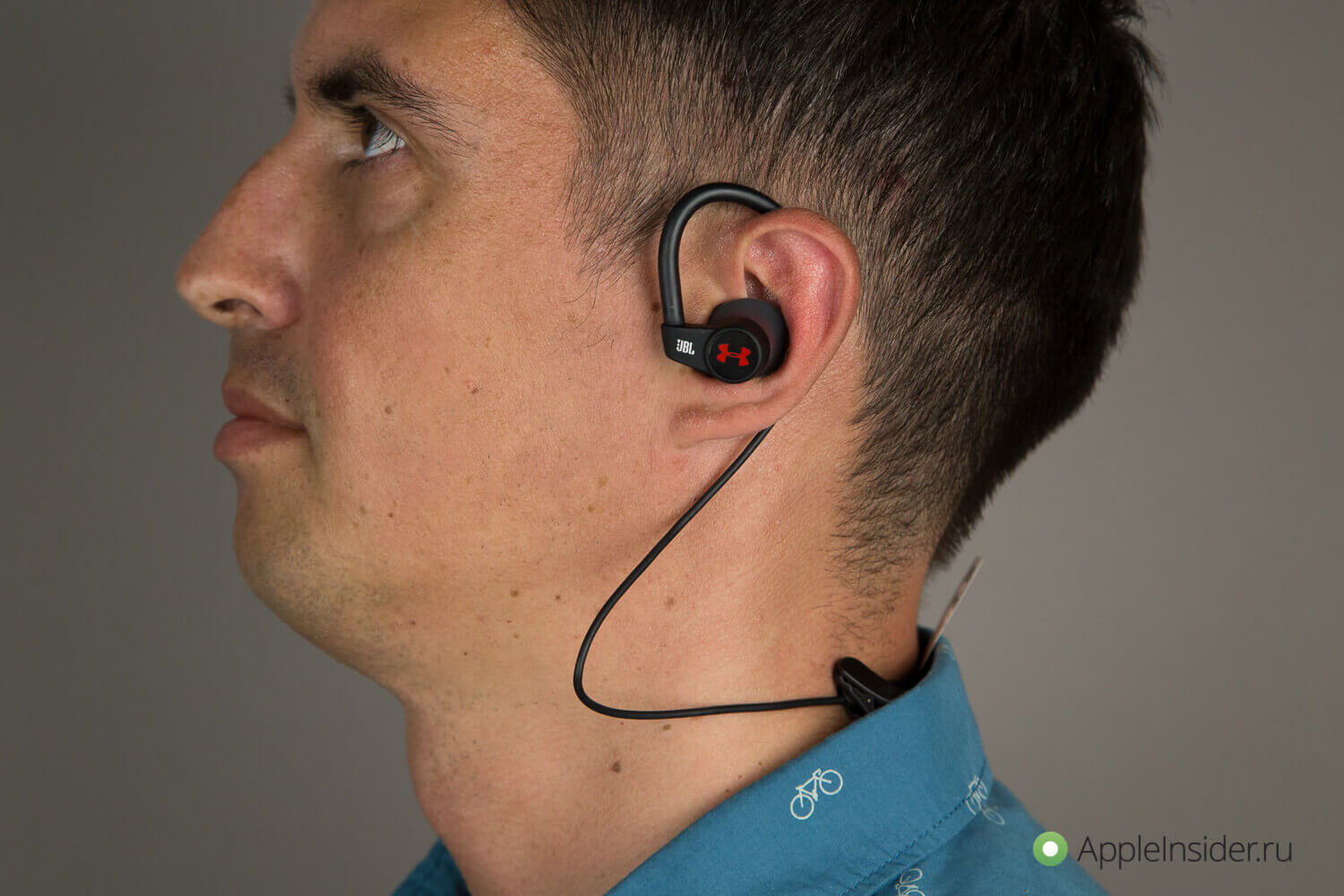 Беспроводные наушники от JBL и Under Armour: слышат ваше сердце. Беспроводные наушники от JBL и Under Armour: слышат ваше сердце. Фото.