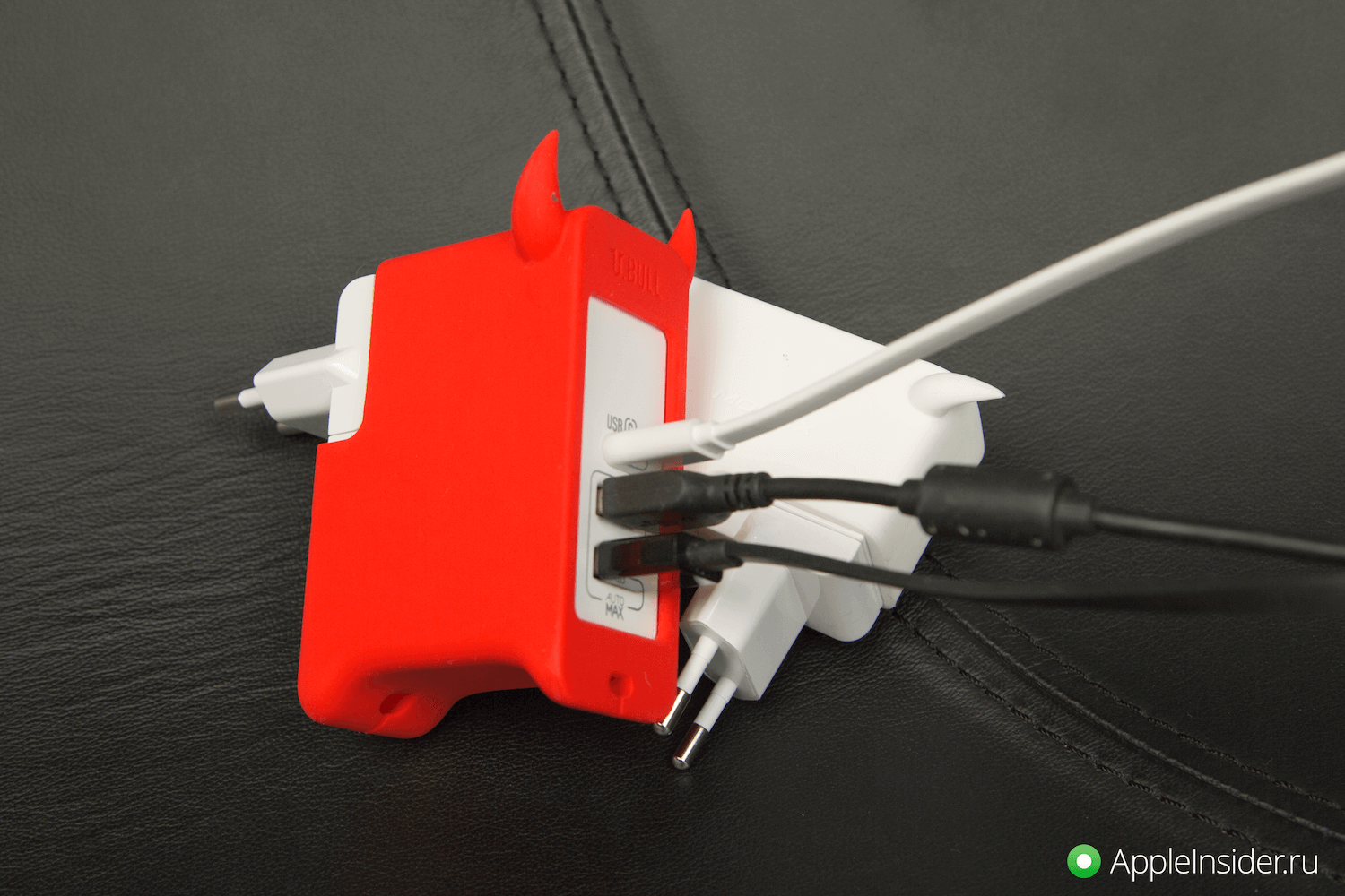 Как зарядить гаджет красиво? Momax U.Bull 3-port USB. Как зарядить гаджет красиво? Momax U.Bull 3-port USB. Фото.