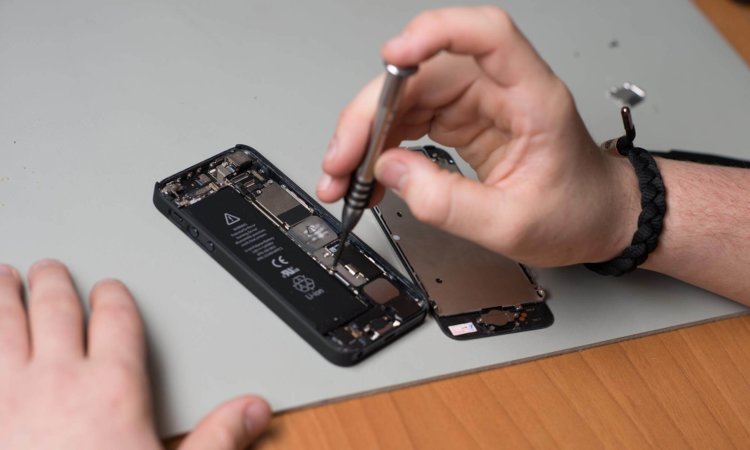 Отвечает ModMac: сканер отпечатков в iPhone и «самостоятельная» зарядка iPad. Фото.