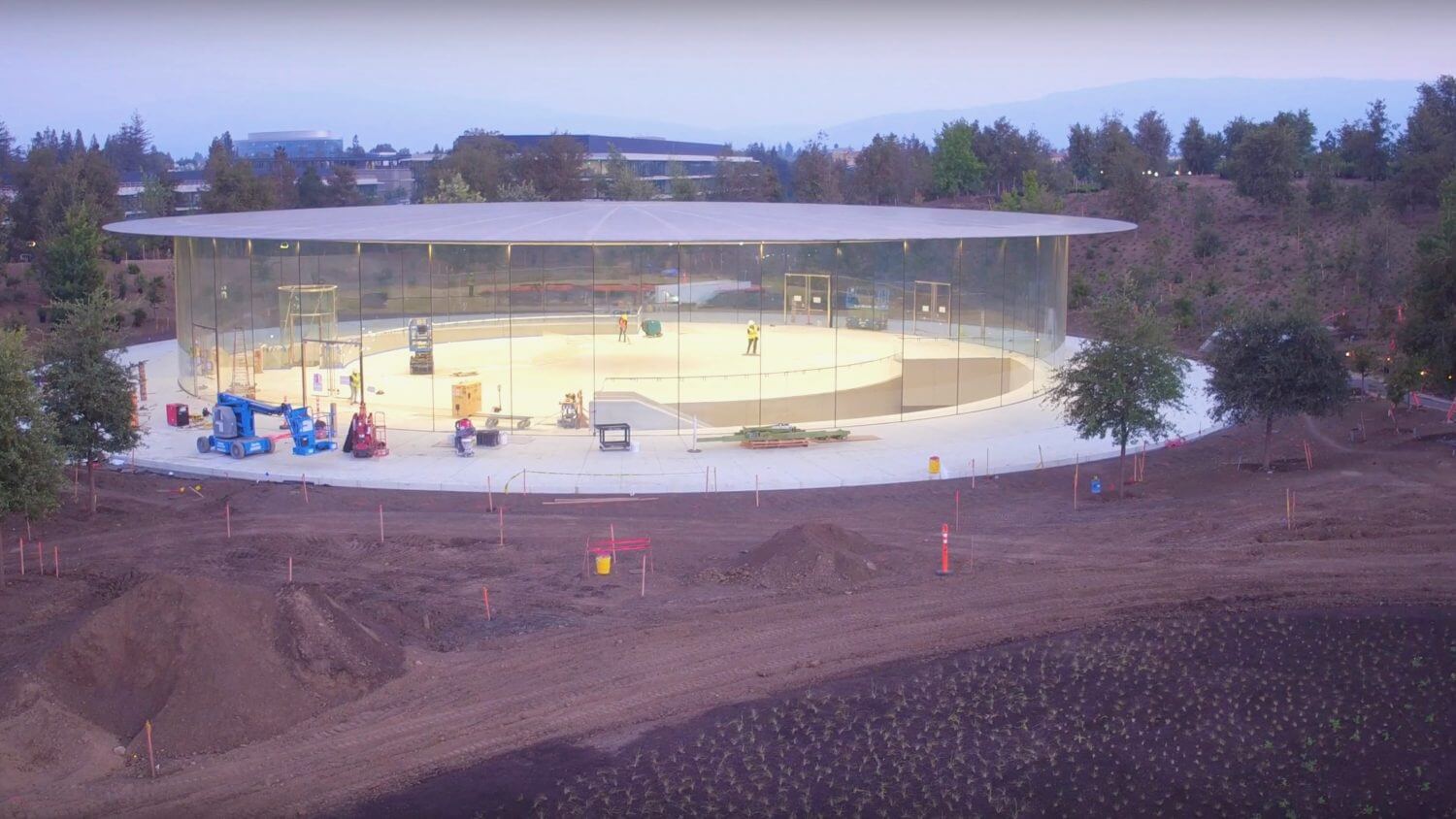 Презентация нового iPhone может состояться в Apple Park. Презентация нового iPhone может состояться в Apple Park. Фото.