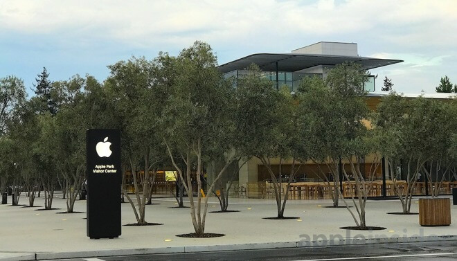 Центр для посетителей Apple Park готов принять гостей. Центр для посетителей Apple Park готов принять гостей. Фото.