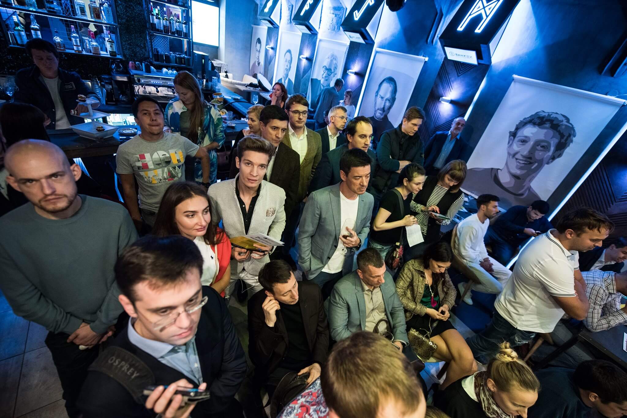 Приглашаем на презентацию новых iPhone в Gadget Studio в Москве. Где смотреть? Приглашаем на презентацию новых iPhone в Gadget Studio в Москве. Где смотреть? Фото.