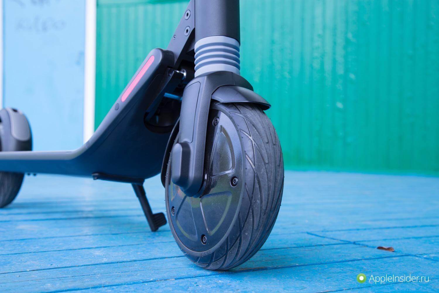 Круче Xiaomi? Сравнение и первый взгляд на Ninebot KickScooter ES1. Круче Xiaomi? Сравнение и первый взгляд на Ninebot KickScooter ES1. Фото.