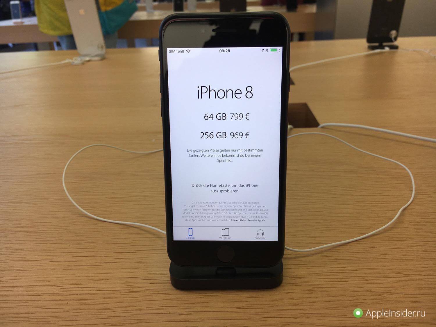 #Видео: Репортаж со старта продаж iPhone 8 в Европе. #Видео: Репортаж со старта продаж iPhone 8 в Европе. Фото.