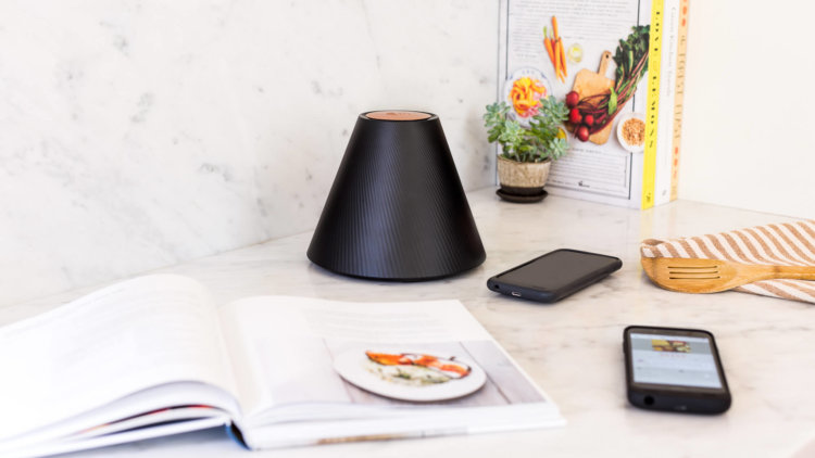 В новых iPhone появится действительно беспроводная зарядка. Фото.