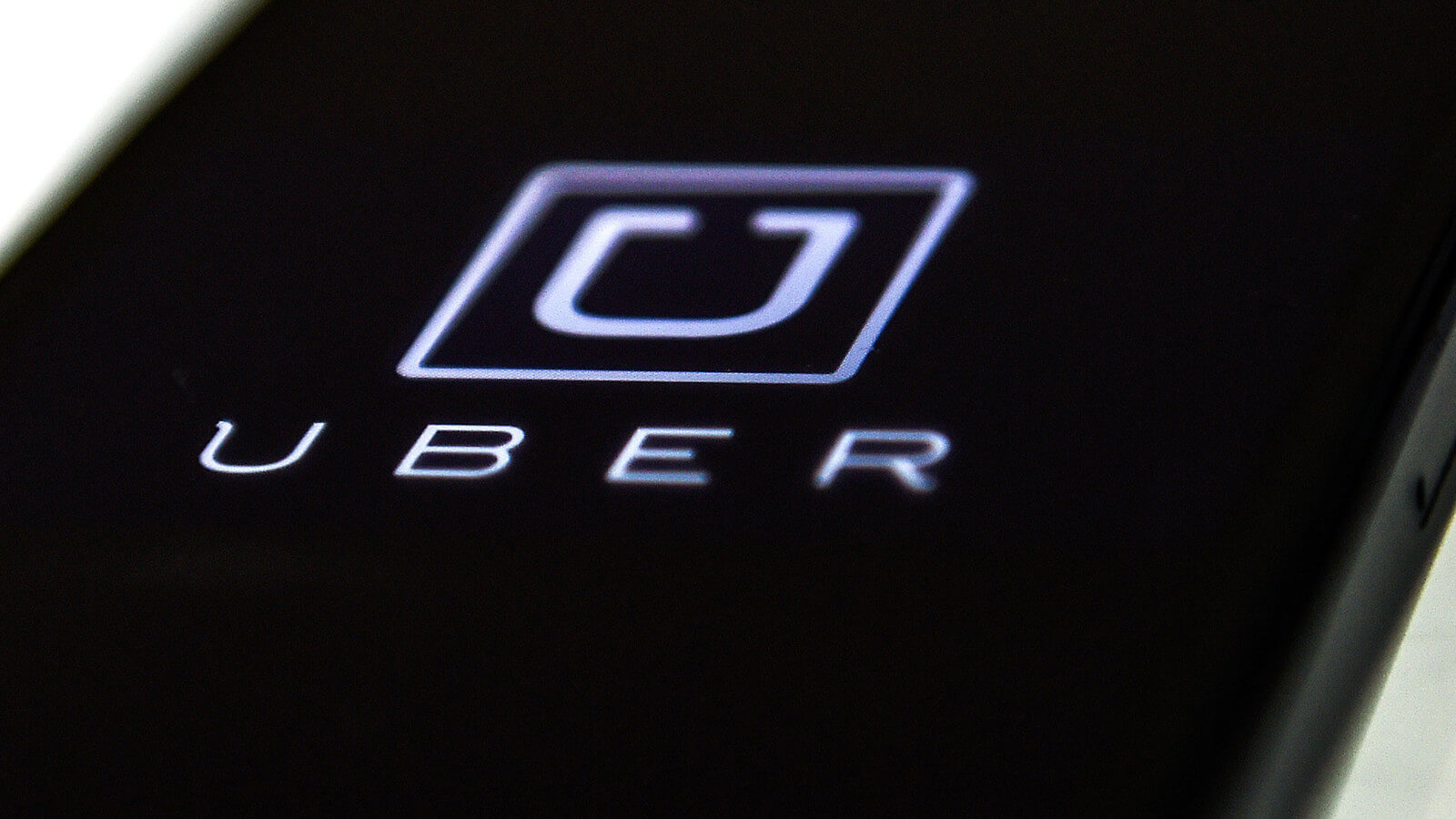 Uber снова в центре скандала. Uber снова в центре скандала. Фото.