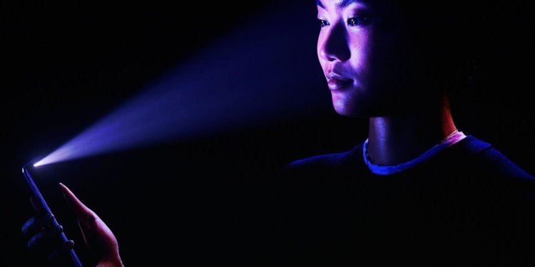 Когда можно будет купить iPhone X? Когда можно будет купить iPhone X? Фото.