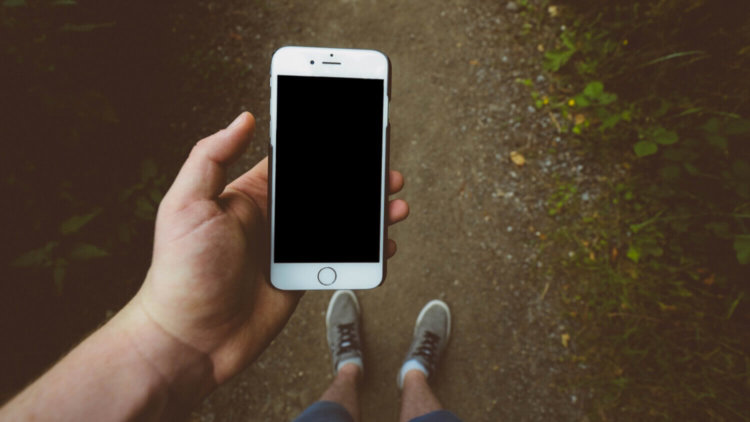 iOS 11 встретили не так тепло, как iOS 10 год назад. iOS 11 встретили не так тепло, как iOS 10 год назад. Фото.