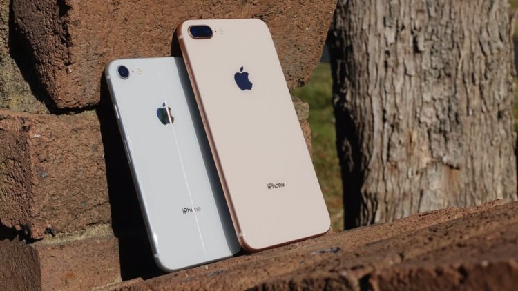 Корпусы некоторых iPhone 8 Plus лопаются по швам из-за вздувшейся батареи. Фото.