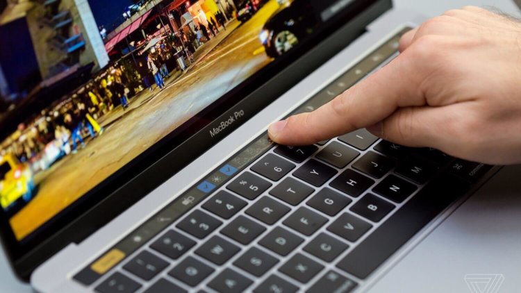 Как очистить данные Touch Bar перед продажей MacBook Pro. Фото.