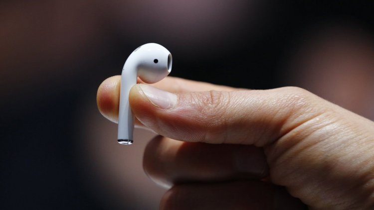 Apple расследует случай воспламенения AirPods. Фото.