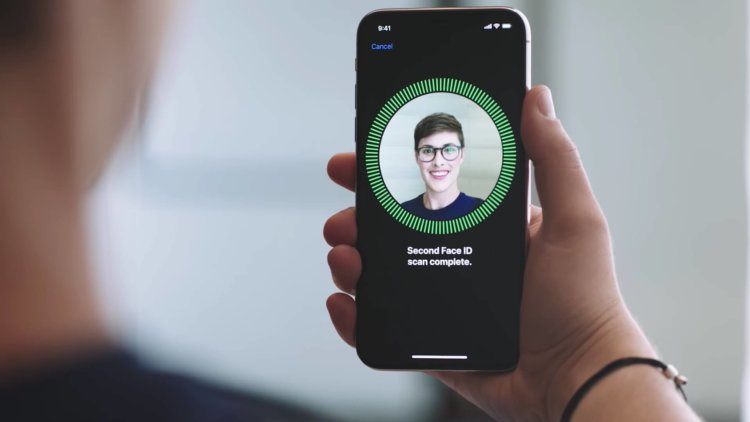 Face ID обманули с помощью маски. Стоит ли беспокоиться? Face ID обманули с помощью маски. Стоит ли беспокоиться? Фото.