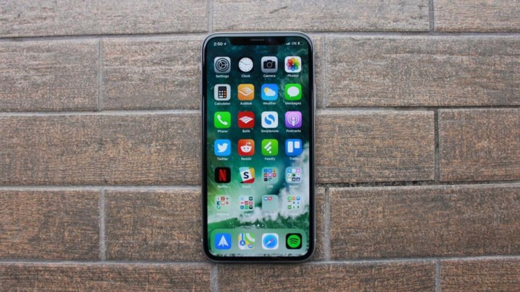 У некоторых iPhone X наблюдаются проблемы с дисплеями. Фото.