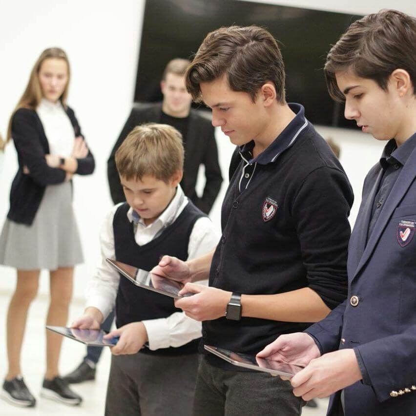 Как iPad и Mac помогают в образовании. Как iPad и Mac помогают в образовании. Фото.