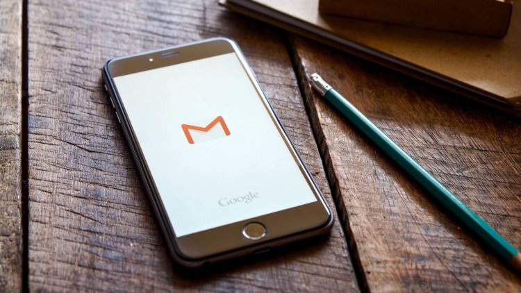 Google разрешает разработчикам читать переписку пользователей Gmail. Фото.