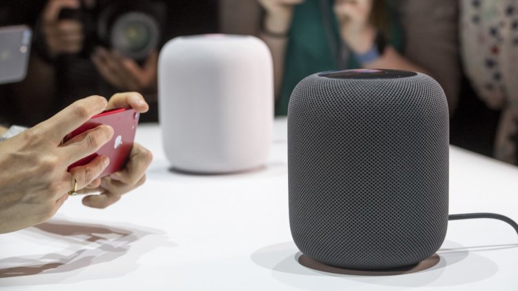 В Apple прокомментировали отложенный запуск HomePod. Фото.