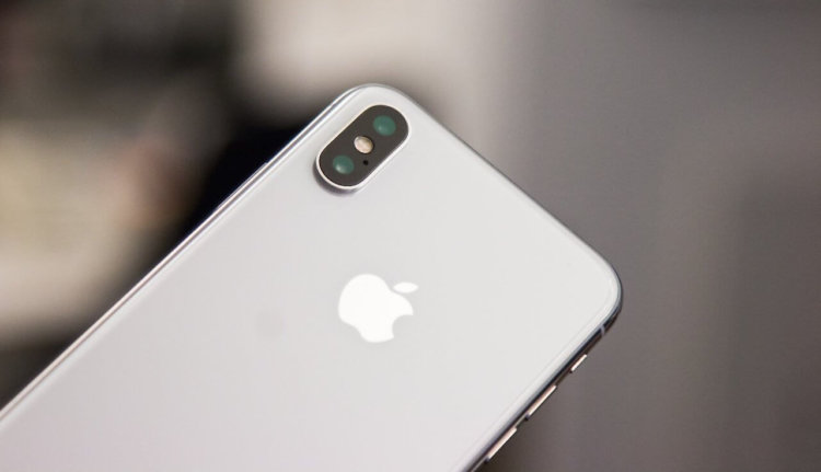 У iPhone X лучшая стабилизация видео? Пожалуй, нет. Фото.