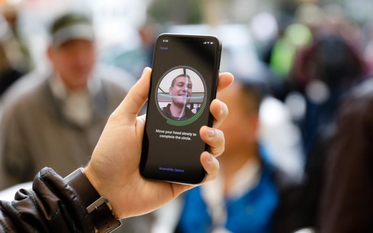 iOS 11.3 снимет одно из ограничений Face ID. Фото.