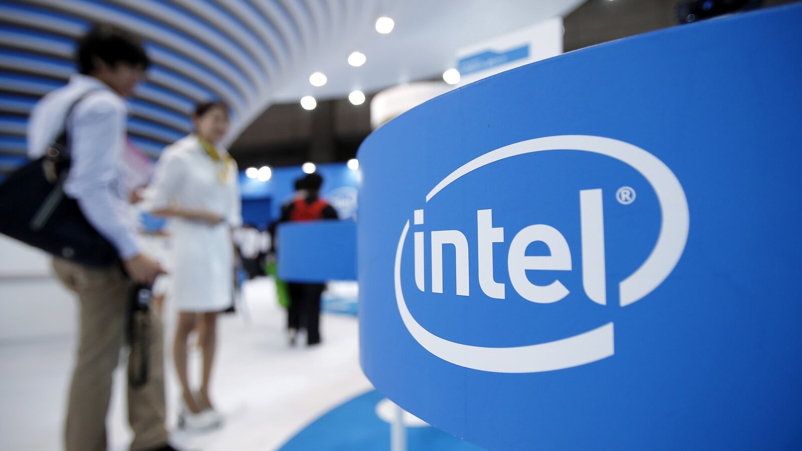 В процессорах Intel — уязвимость. Чем чревато исправление? В процессорах Intel — уязвимость. Чем чревато исправление? Фото.