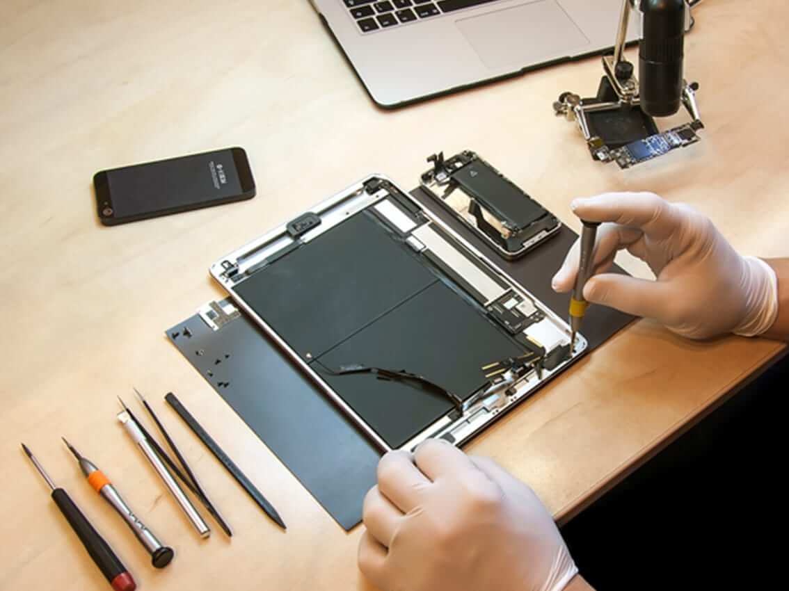 Новости Apple, 252 выпуск: новый iPhone и проблемы iOS 11.3. Новости Apple, 252 выпуск: новый iPhone и проблемы iOS 11.3. Фото.