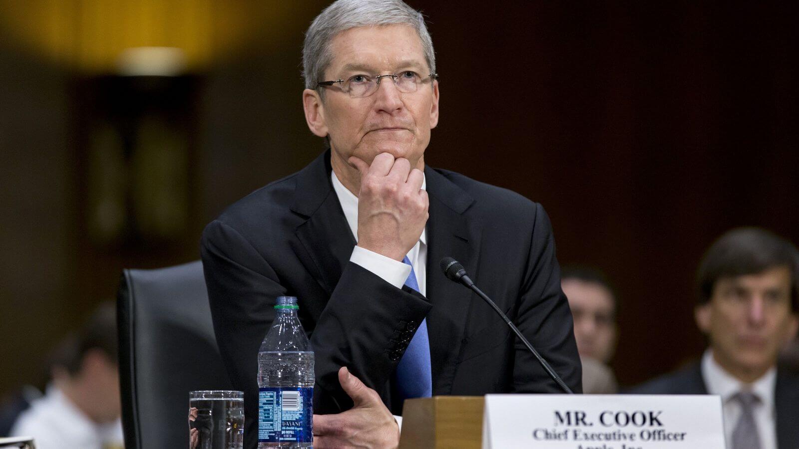 Apple обяжут помочь в расследовании связей Трампа и российских спецслужб. Apple обяжут помочь в расследовании связей Трампа и российских спецслужб. Фото.