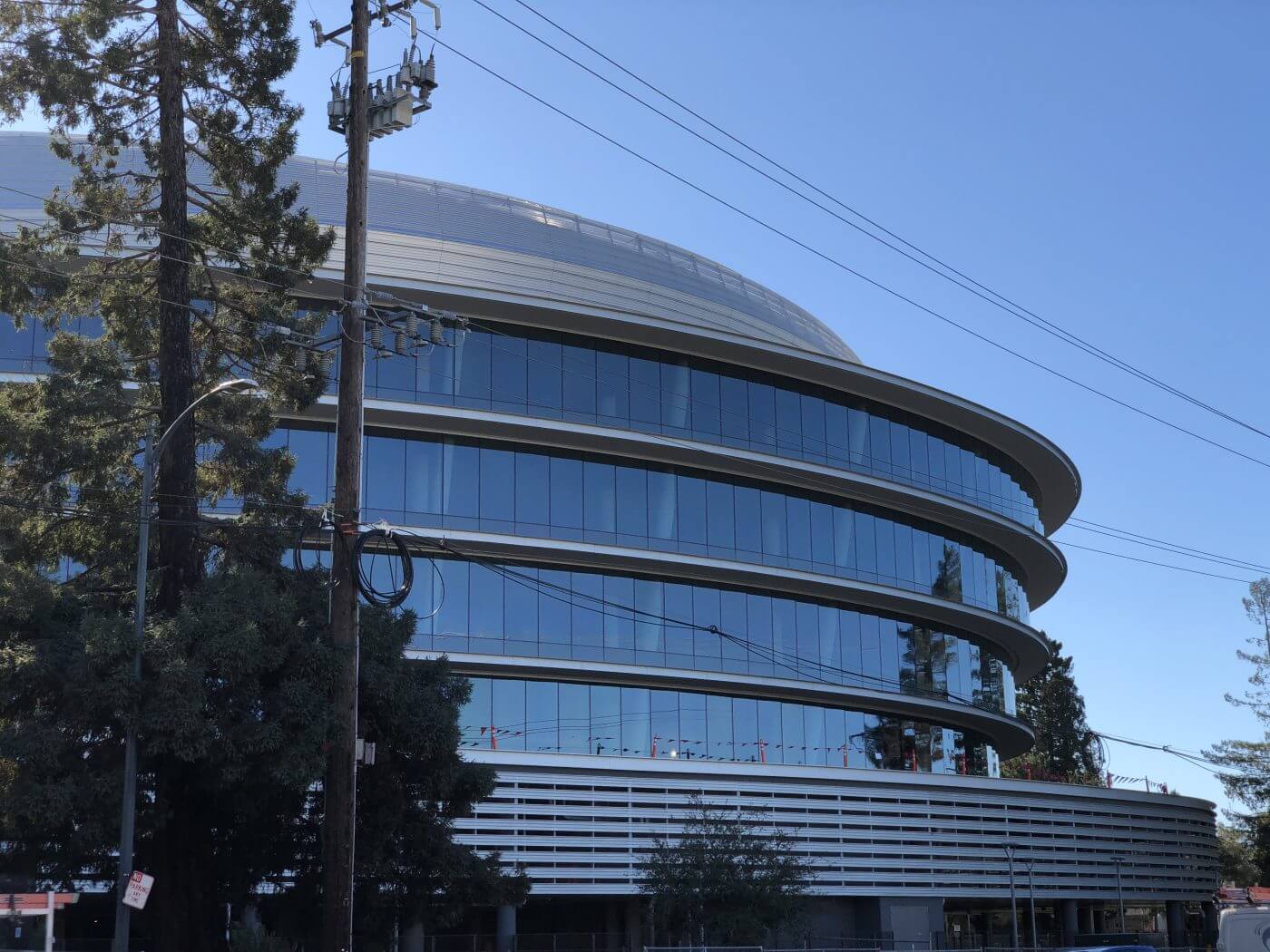 Новые подробности о секретном кампусе Apple. Новые подробности о секретном кампусе Apple. Фото.