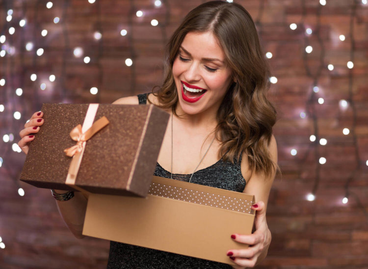 Эти подарки на 8 Марта она точно оценит. Фото.