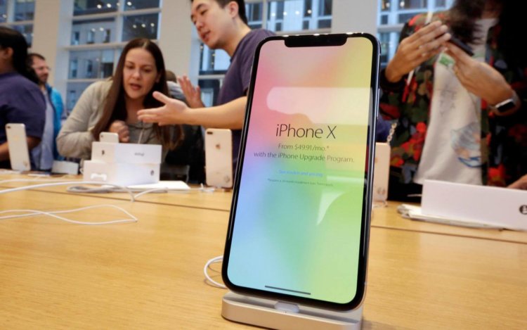 Аналитики ждут изменений в ценообразовании на iPhone в 2018 году. Фото.