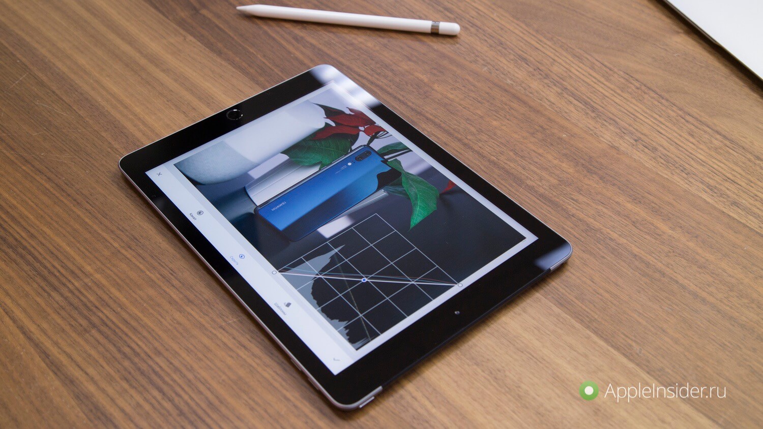 Видеообзор: iPad 2018 — еще одна попытка Apple. Видеообзор: iPad 2018 — еще одна попытка Apple. Фото.