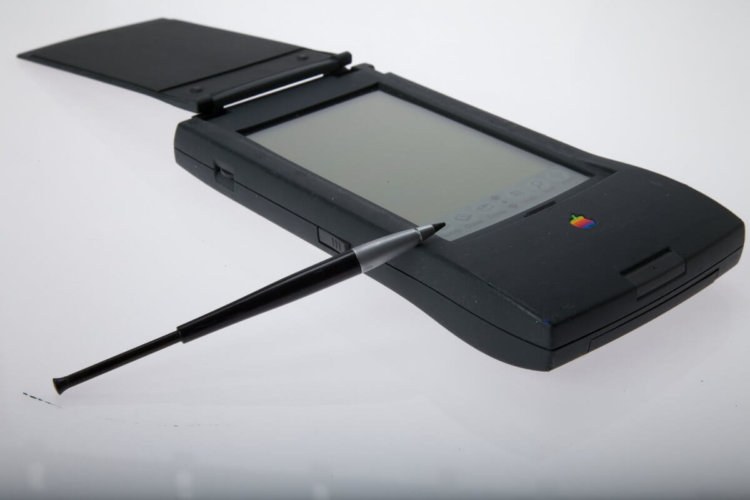 Про «ту Apple»-6. Newton, часть 4: Время фантазий прошло. Фото.