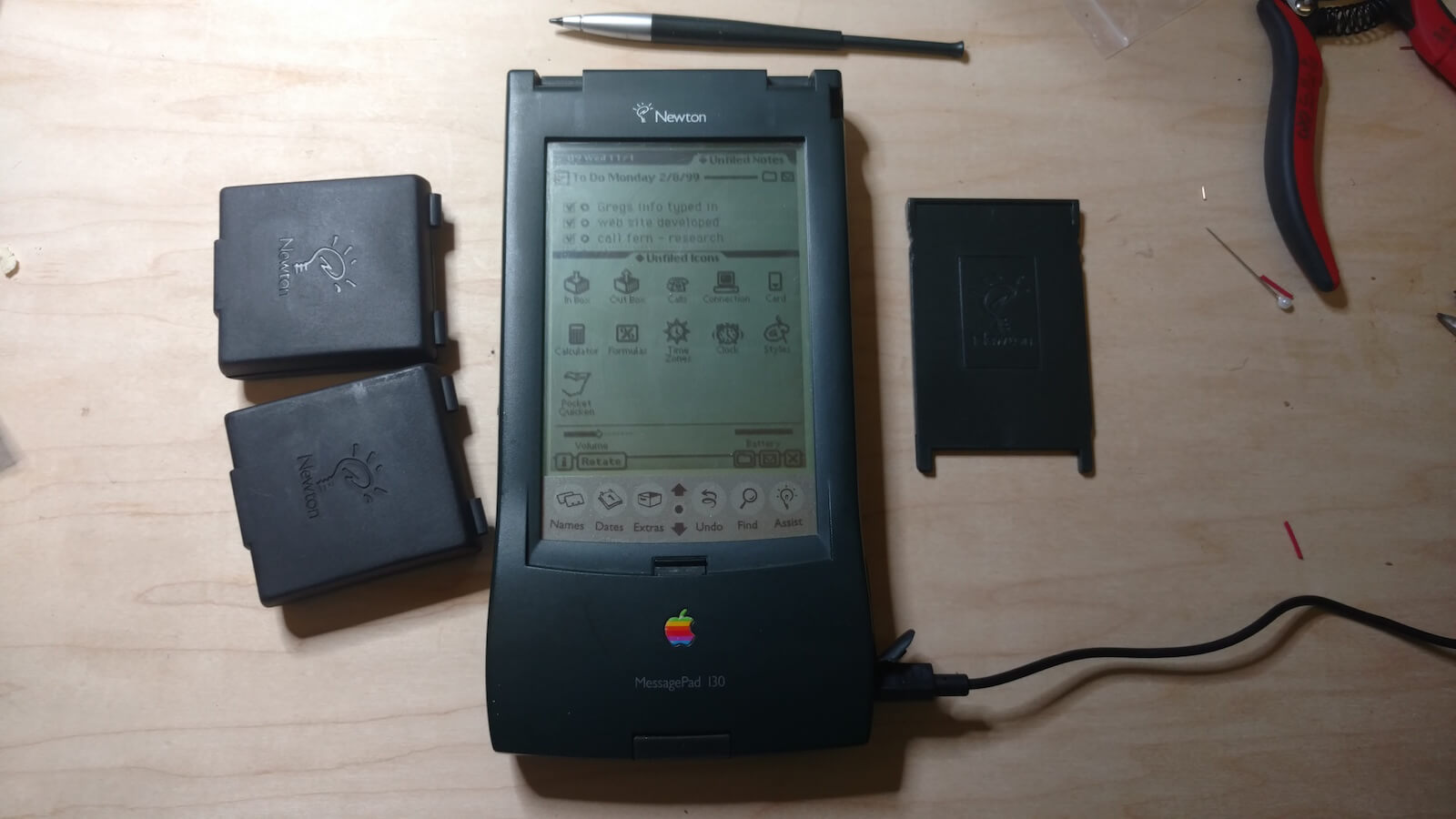 Какие планшеты были до iPad. Newton MessagePad — далекий предок iPad. Какие планшеты были до iPad. Newton MessagePad — далекий предок iPad. Фото.