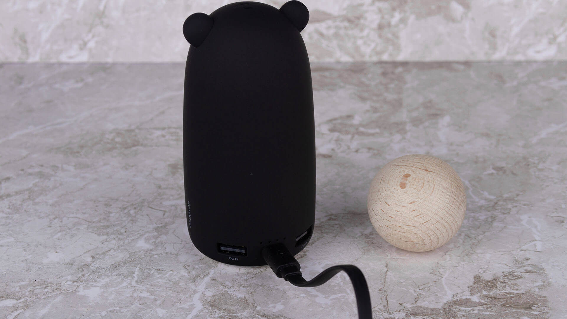 Rombica NEO Bear — «медвежонок», способный зарядить iPhone и не только. Rombica NEO Bear — «медвежонок», способный зарядить iPhone и не только. Фото.
